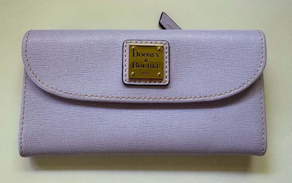 Dooney & Bourke Saffiano Lilac Leather Continental Clutch Wallet Like New
